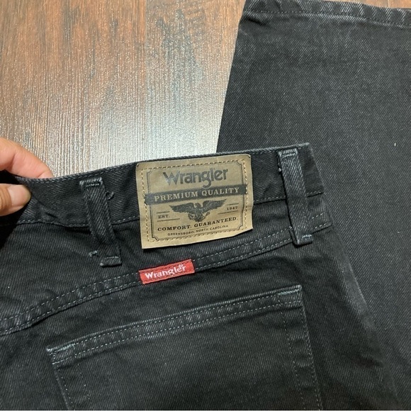 WRANGLER JEANS relaxed fit black denim size 38/32 vintage cowboys EUC - Picture 4 of 10